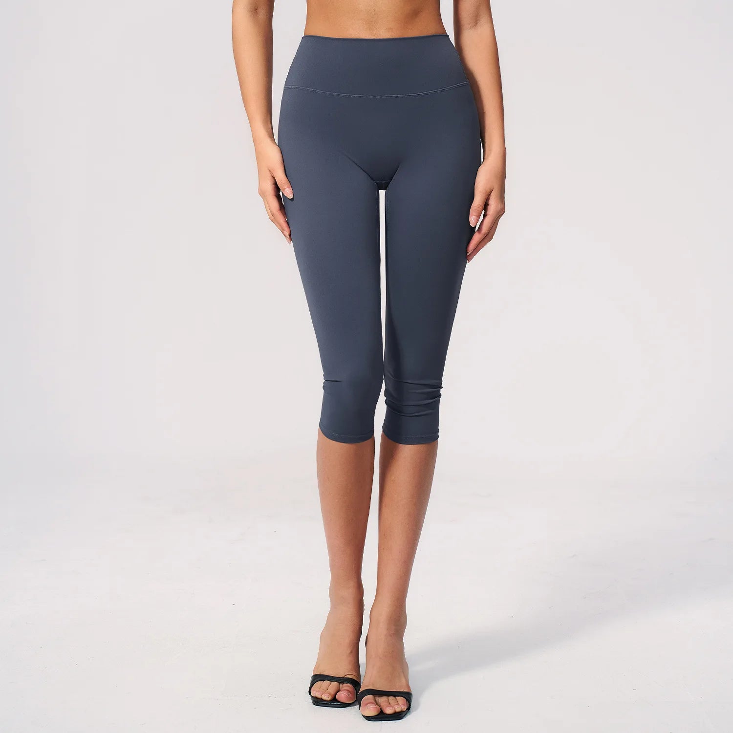 Custom Logo Women's High Waist Skinny Slim Fit Sports  Capri Leggings  for Gym Pilates Daily Wear Womens Capris