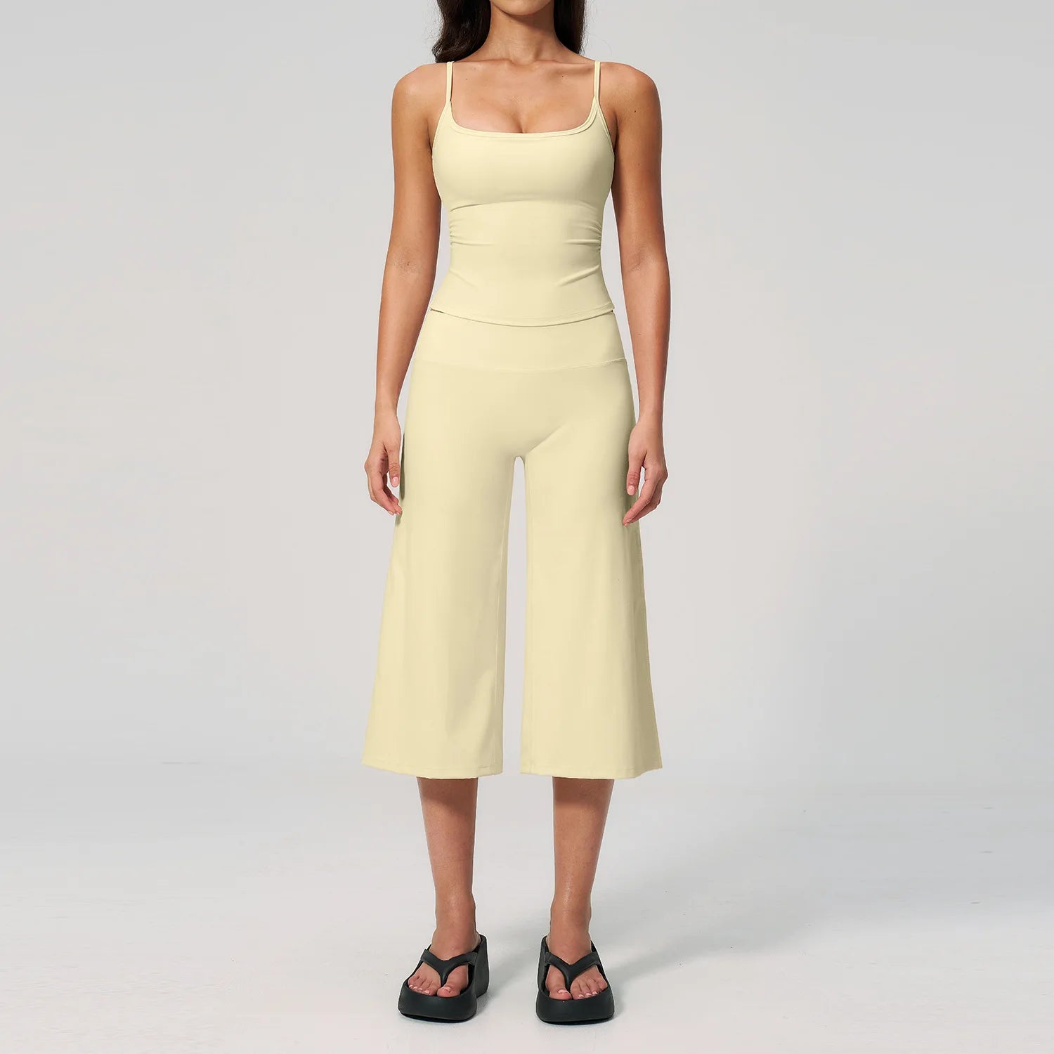High-Waisted Elastic Waist Capri Pants Custom Logo Women's Solid Casual Two Piece Set Halter  Quick Dry Spandex/Nylon Activewear