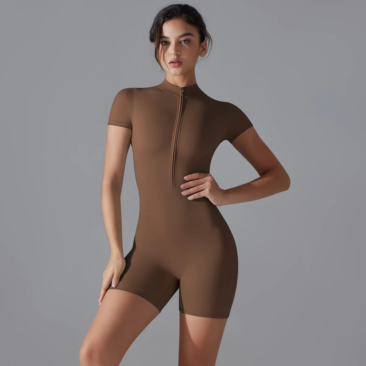 Hot Selling Short Sleeve Half Zipper Active Bodysuit for Women Slim-Fit Gym Fitness Nylon