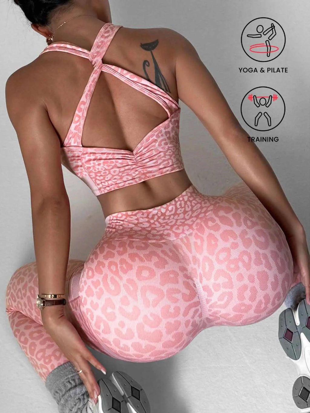 Women Leopard Cross Back Sleeveless Deep V Top and Light Weight Push Hip Leggings Yoga Set Quick Dry Fashion Yoga Set