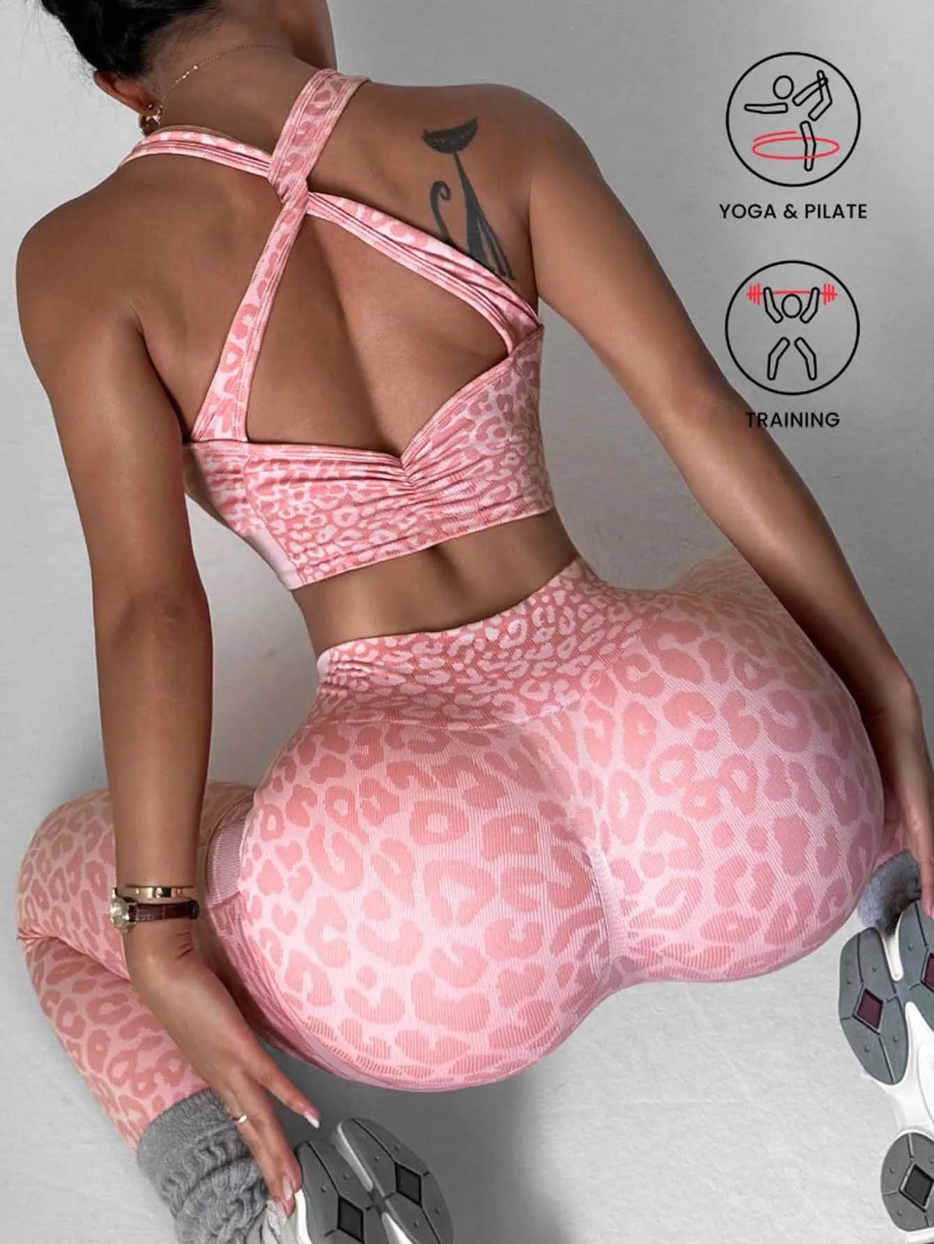 Women Leopard Cross Back Sleeveless Deep V Top and Light Weight Push Hip Leggings Yoga Set Quick Dry Fashion Yoga Set