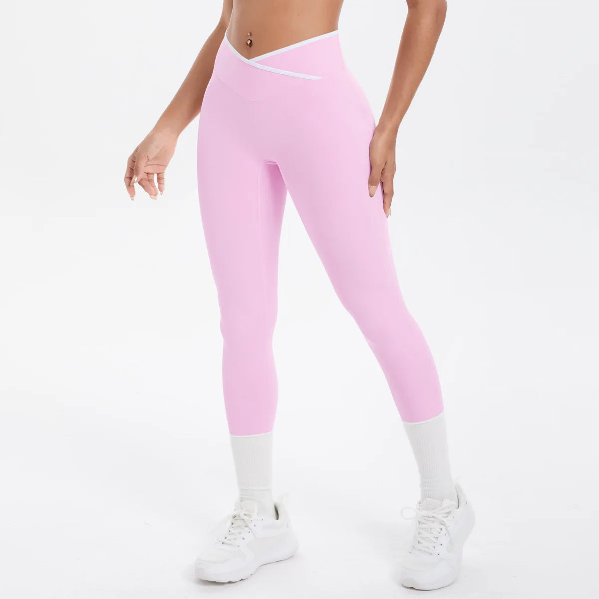 Women's Breathable Workout Shorts Sets Gym Fitness Activewear 3-Piece Set V Shape High Waist Solid Front Logo Yoga