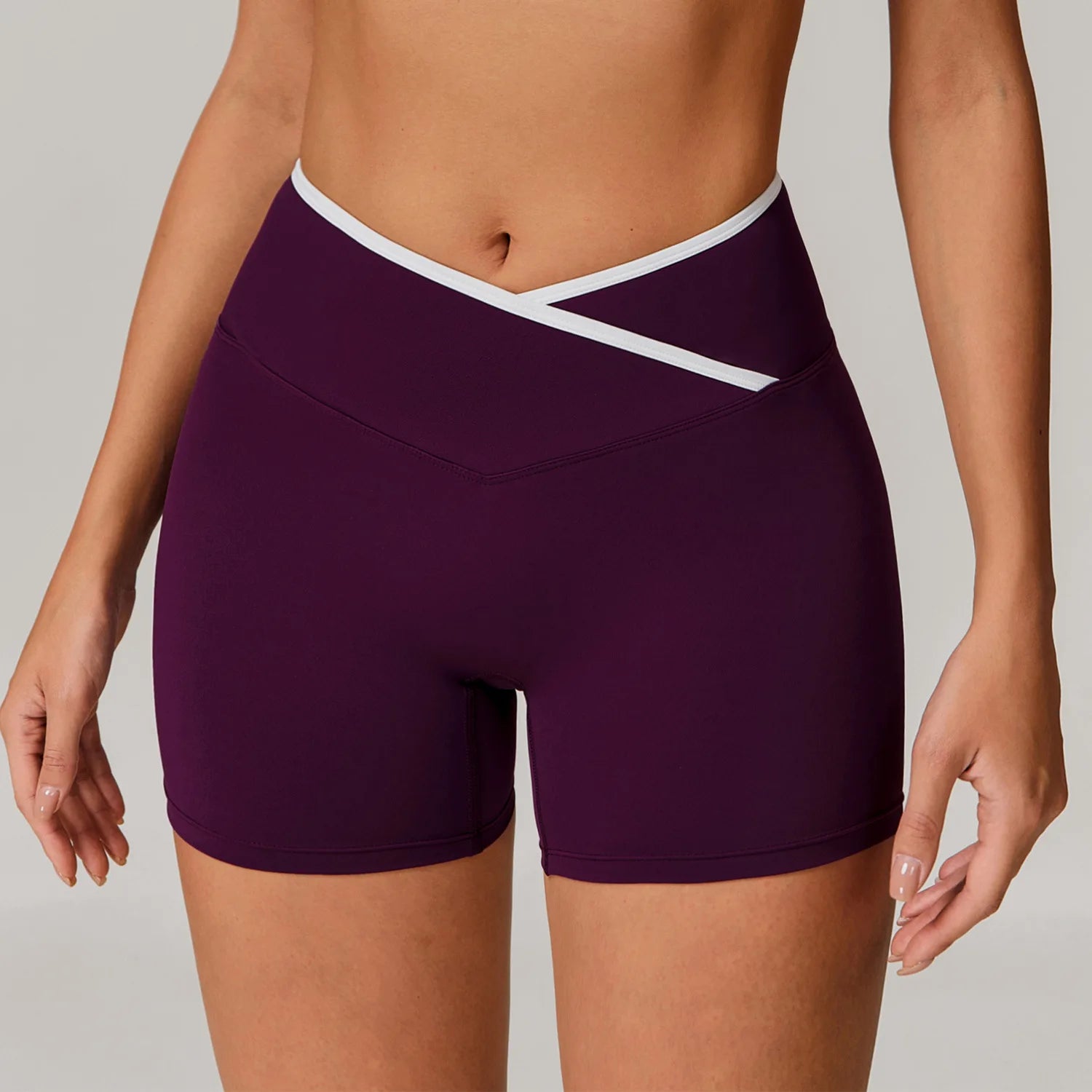 Crossover Waistband Yoga Shorts Contrast Binding High Waisted Biker Shorts Women Butt Lift Gym Workout Essentials Shorts