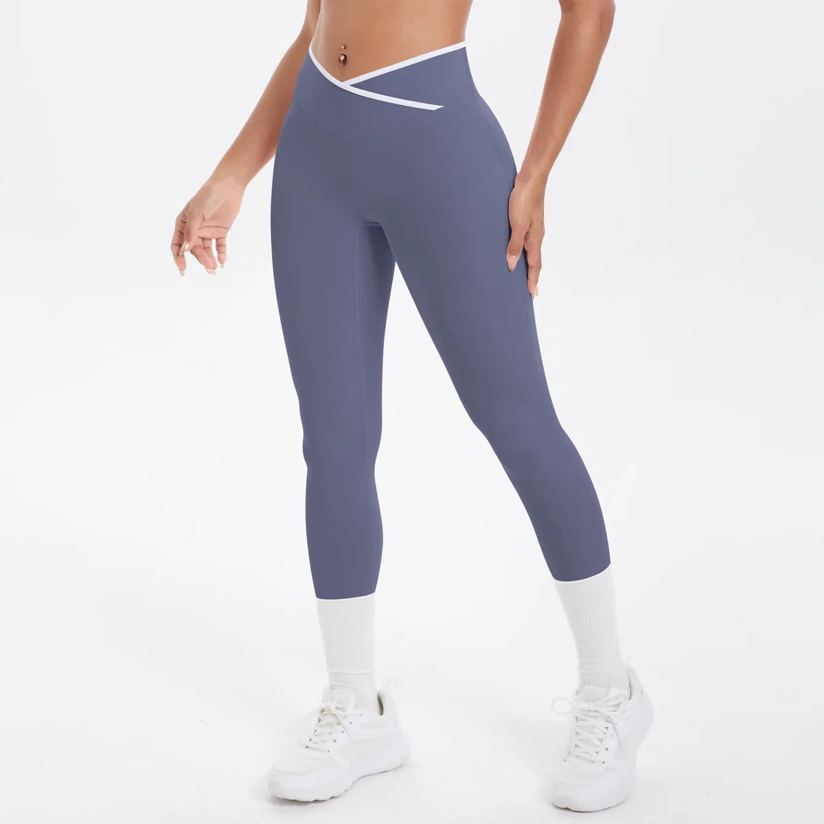 Women's Breathable Workout Shorts Sets Gym Fitness Activewear 3-Piece Set V Shape High Waist Solid Front Logo Yoga