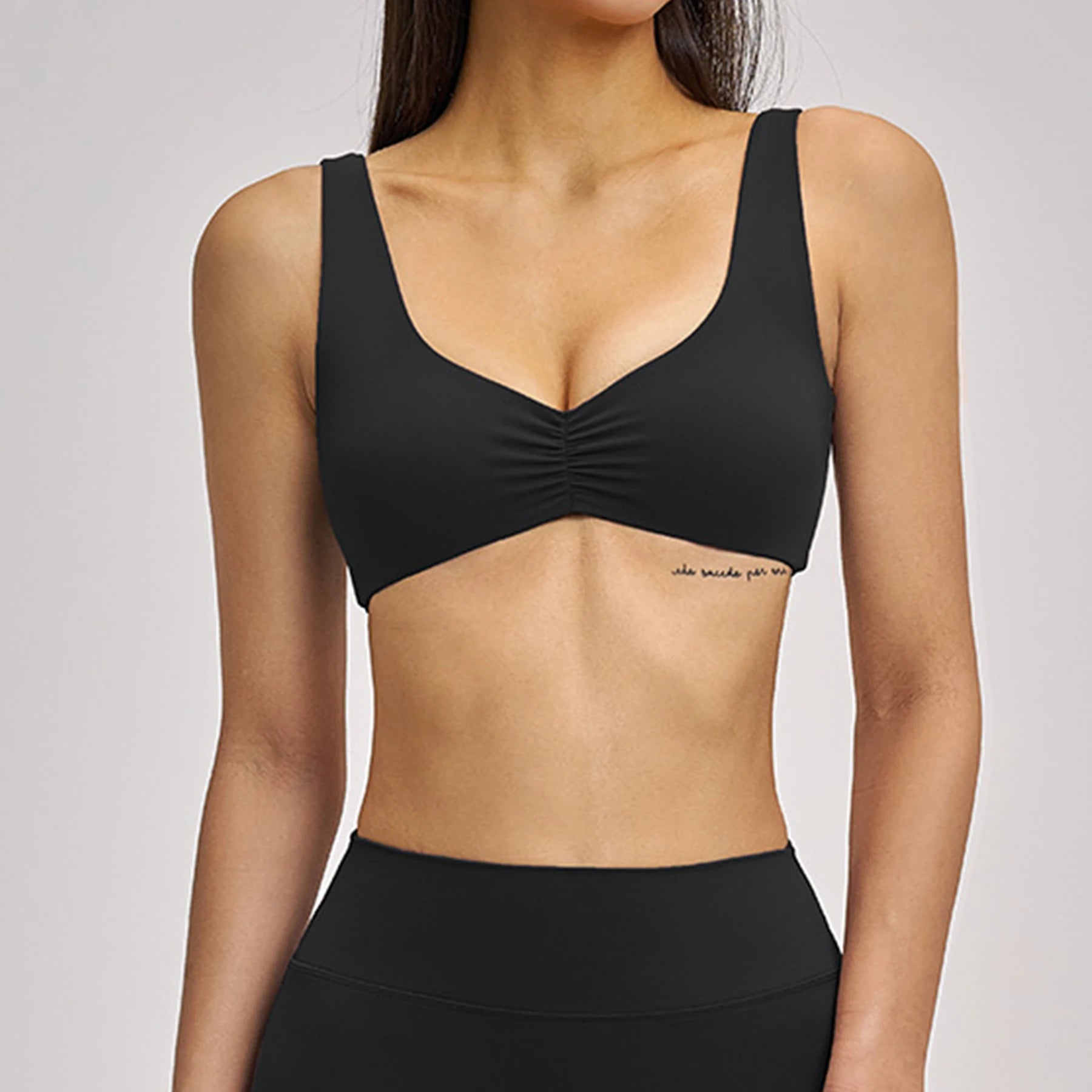 Custom High Stretchy Summer Yoga Set Scrunch Sports Bras Quick Dry High Waist Elastic Flare Pants Workout Running Sportswear