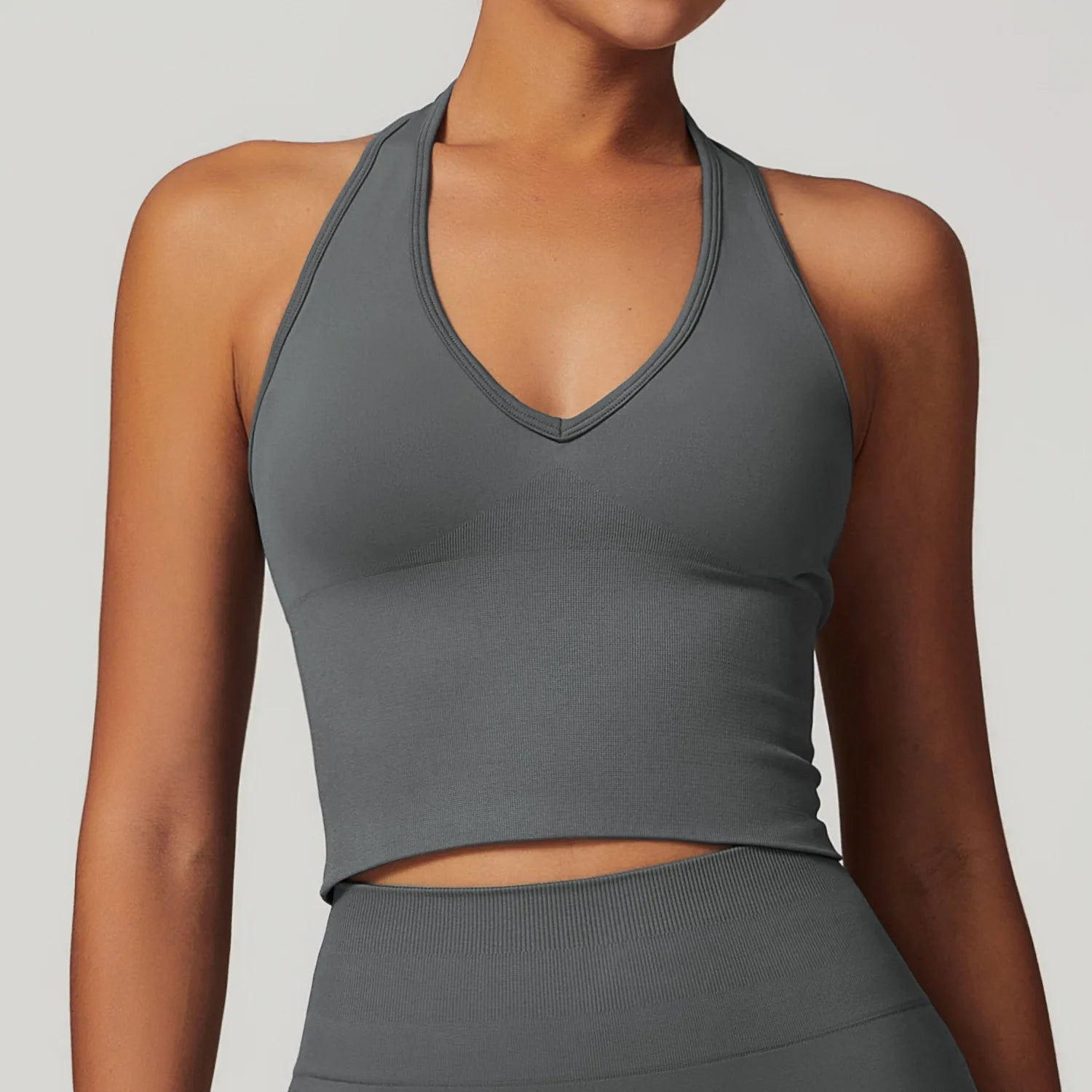 Seamless Halter Yoga Tops Women Custom LOGO Sexy V Neck Backless Sports Bra Gym Workout Crop Top Breathable Pilates Tank