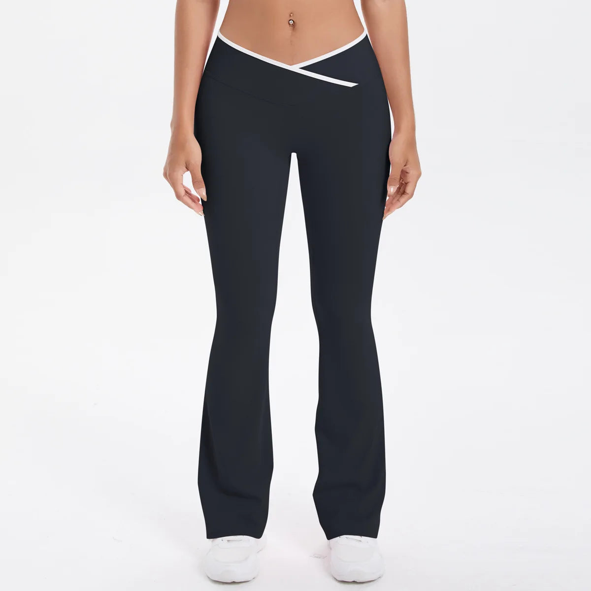 Women's Breathable Workout Shorts Sets Gym Fitness Activewear 3-Piece Set V Shape High Waist Solid Front Logo Yoga