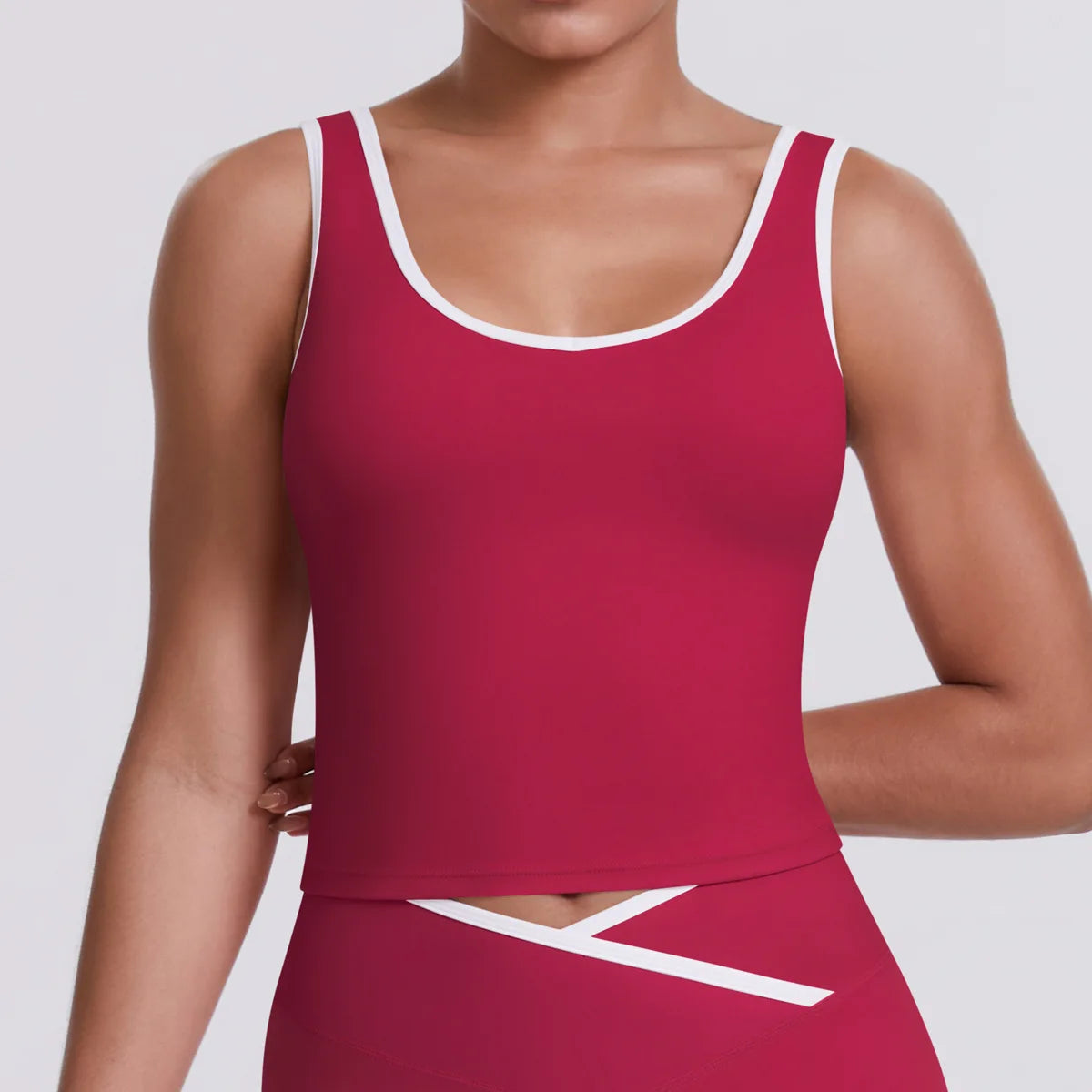 Women's Breathable Workout Shorts Sets Gym Fitness Activewear 3-Piece Set V Shape High Waist Solid Front Logo Yoga