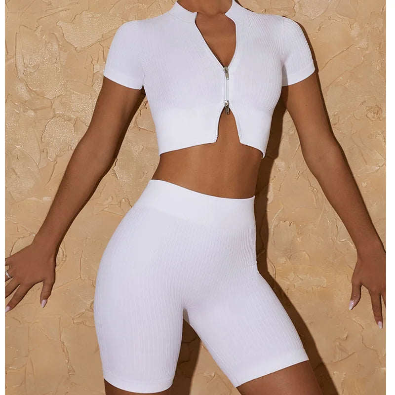 Custom Women's Gym Fitness  Zipper Closure Yoga Tops Solid Breathable Yoga Shorts 2-Piece Athletic Active Wear Workout Set