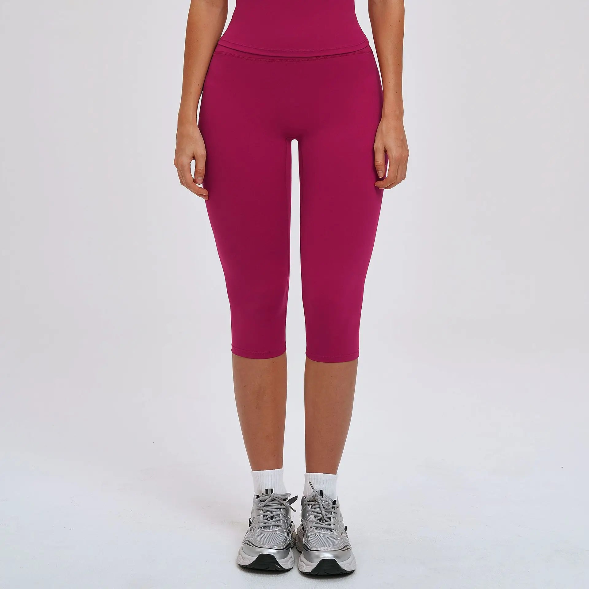 Custom Logo Women's High Waist Skinny Slim Fit Sports  Capri Leggings  for Gym Pilates Daily Wear Womens Capris