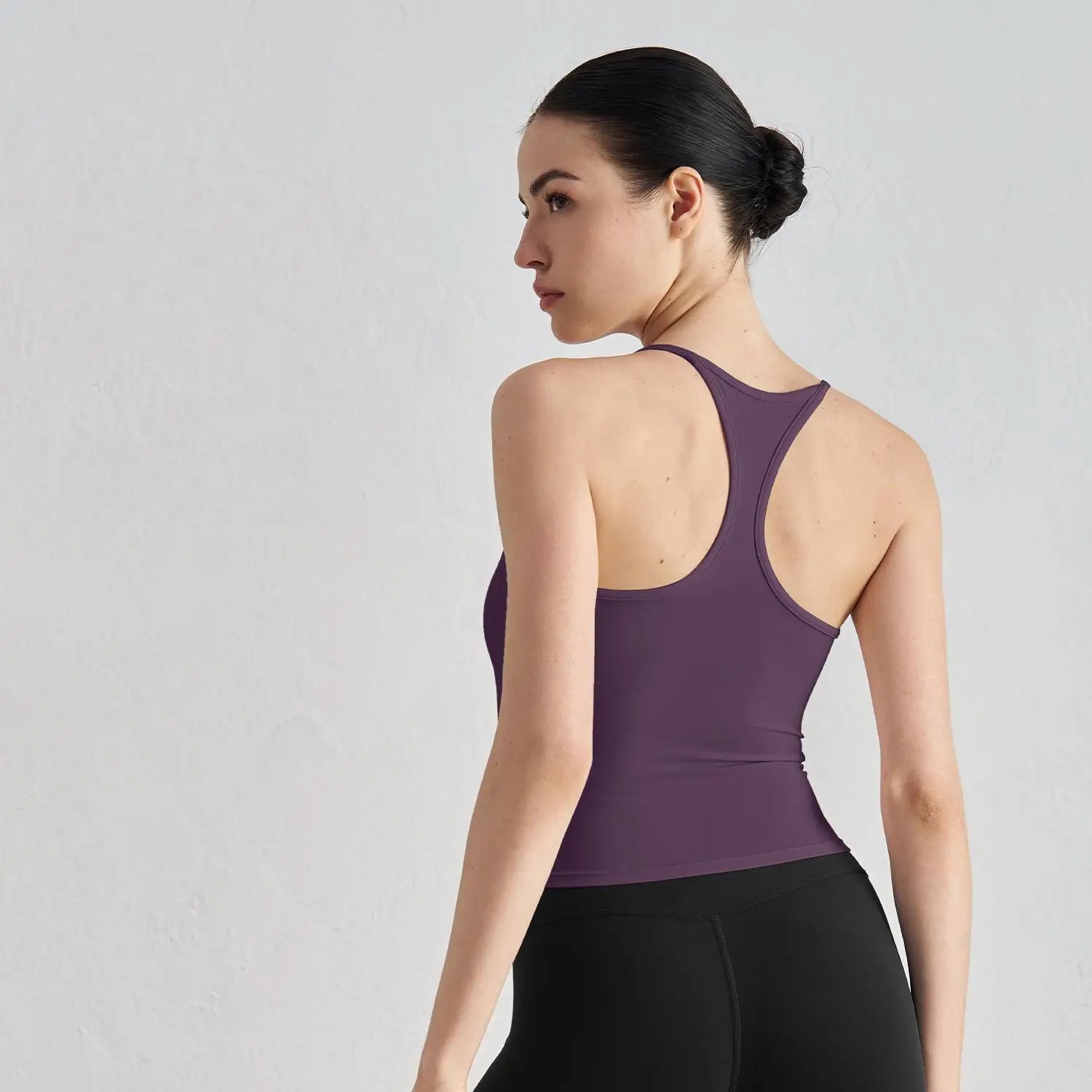 Women Yoga Tank Top Racerback Workout Sports Camisole Slim Fit Crop Top Gym Running Fitness Activewear Custom Logo