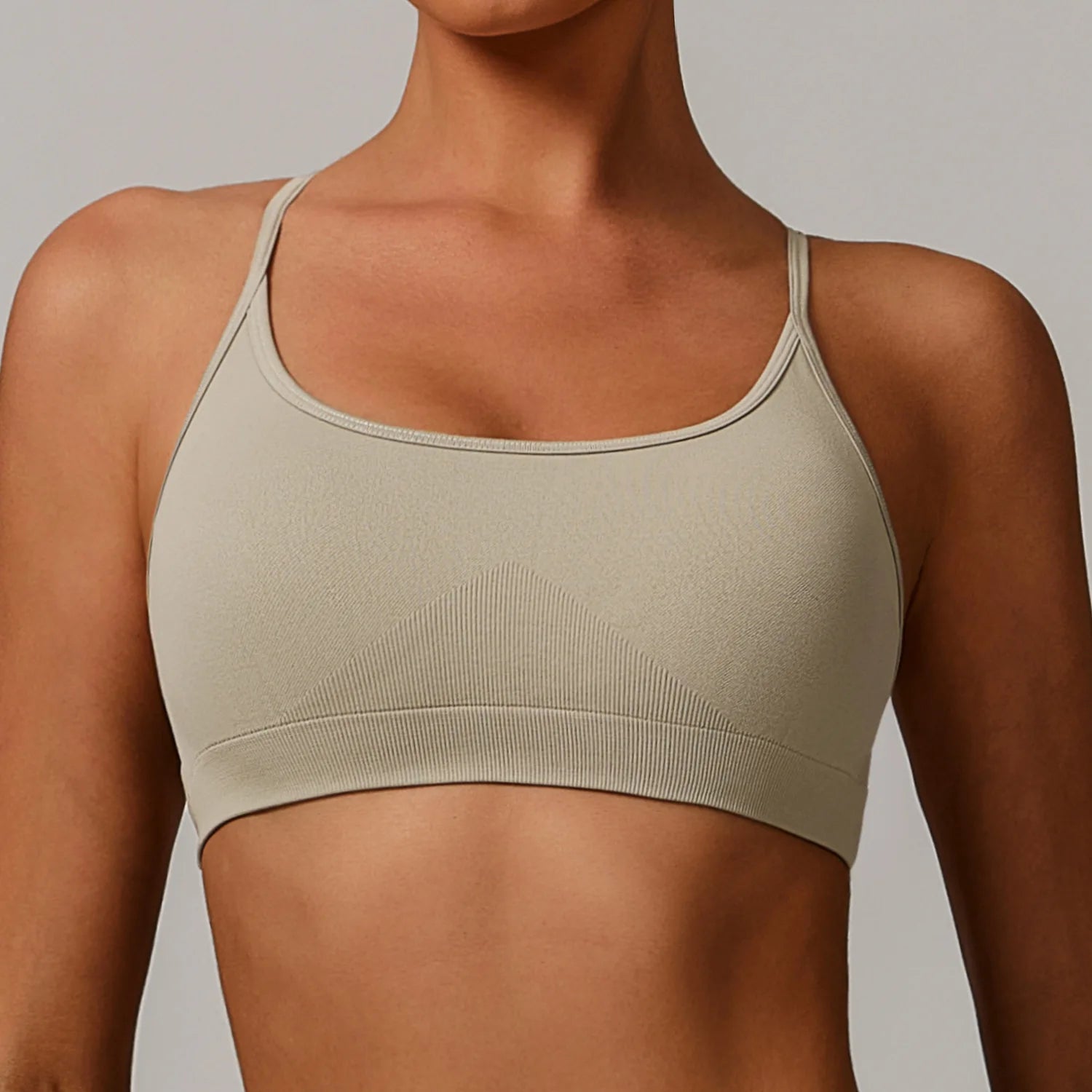 Yoga Bra Seamless Cross Strap Backless Sports Bra OEM Custom Logo U-Neck Removable Padded Gym Workout Vest Tank Top