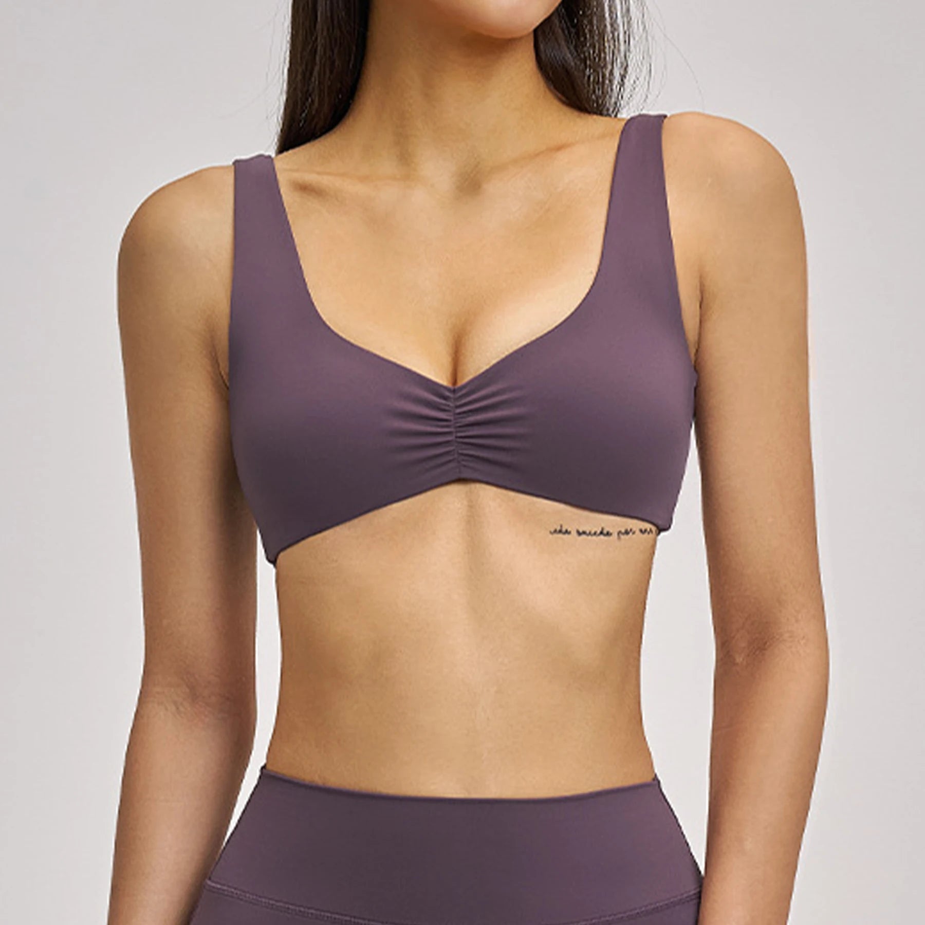Custom High Stretchy Summer Yoga Set Scrunch Sports Bras Quick Dry High Waist Elastic Flare Pants Workout Running Sportswear