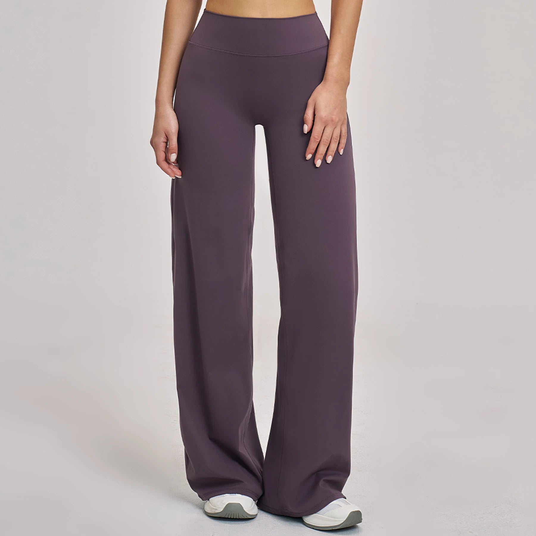 Custom High Stretchy Summer Yoga Set Scrunch Sports Bras Quick Dry High Waist Elastic Flare Pants Workout Running Sportswear