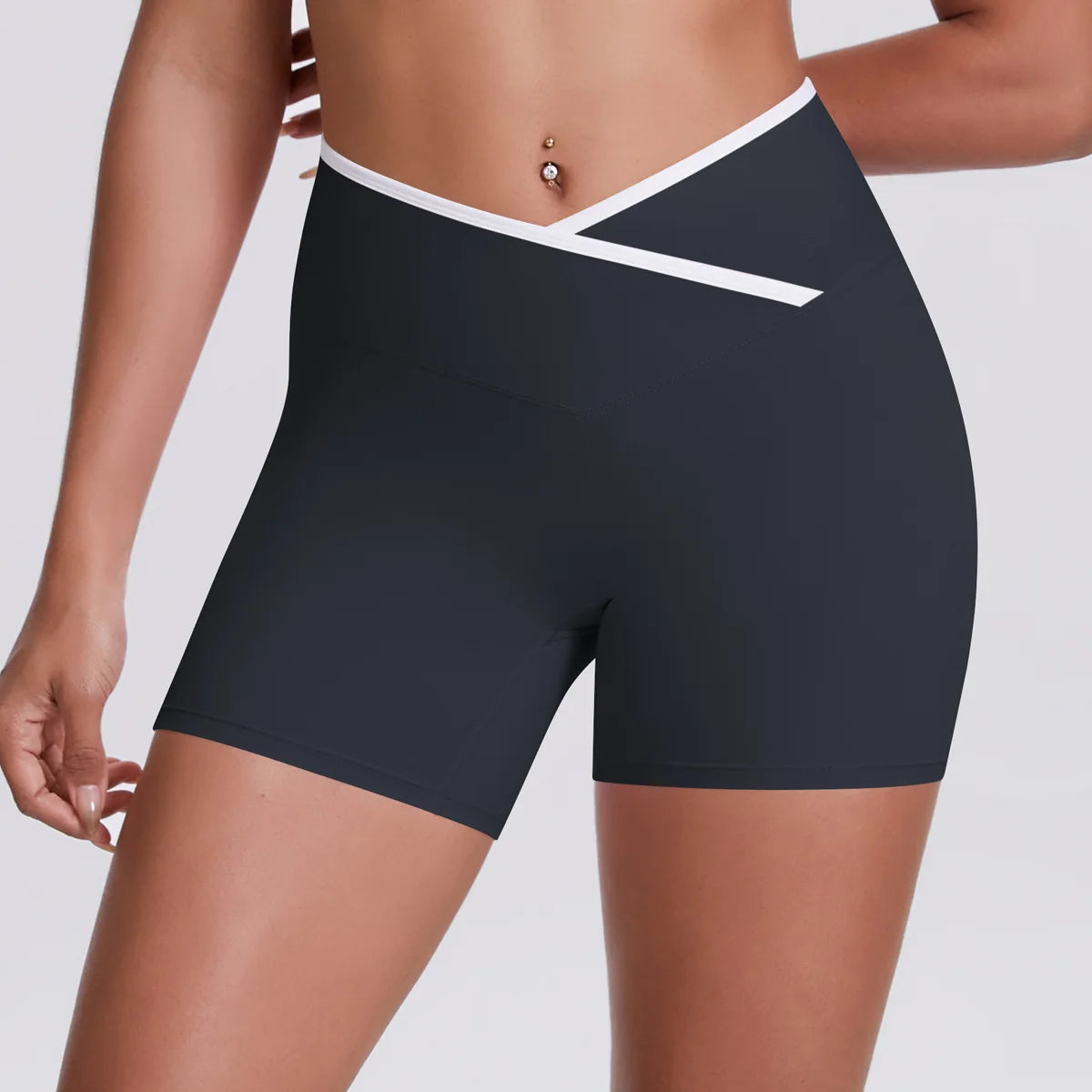 Women's Breathable Workout Shorts Sets Gym Fitness Activewear 3-Piece Set V Shape High Waist Solid Front Logo Yoga