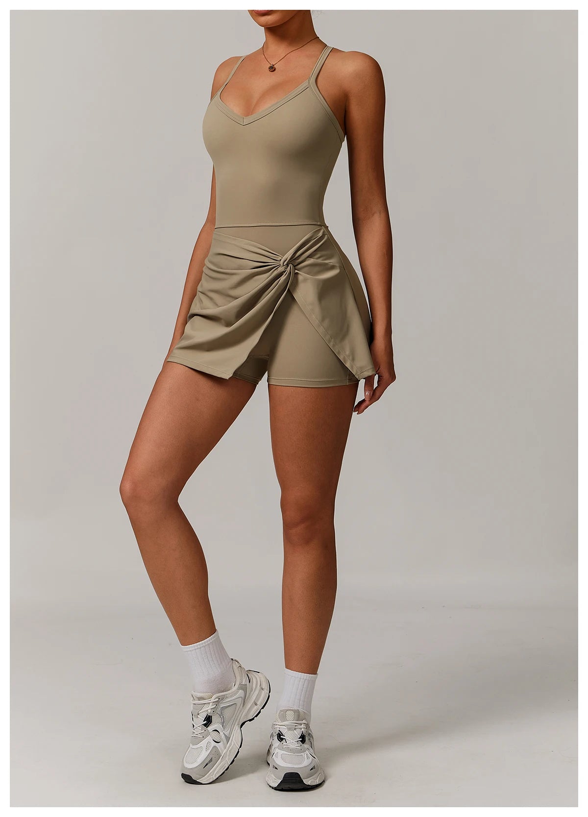 Wholesale Eco Friendly Recycled V-Neck Hollow Out Back Short Sleeve Shirt Tshirt Women One Piece Tennis Yoga Set
