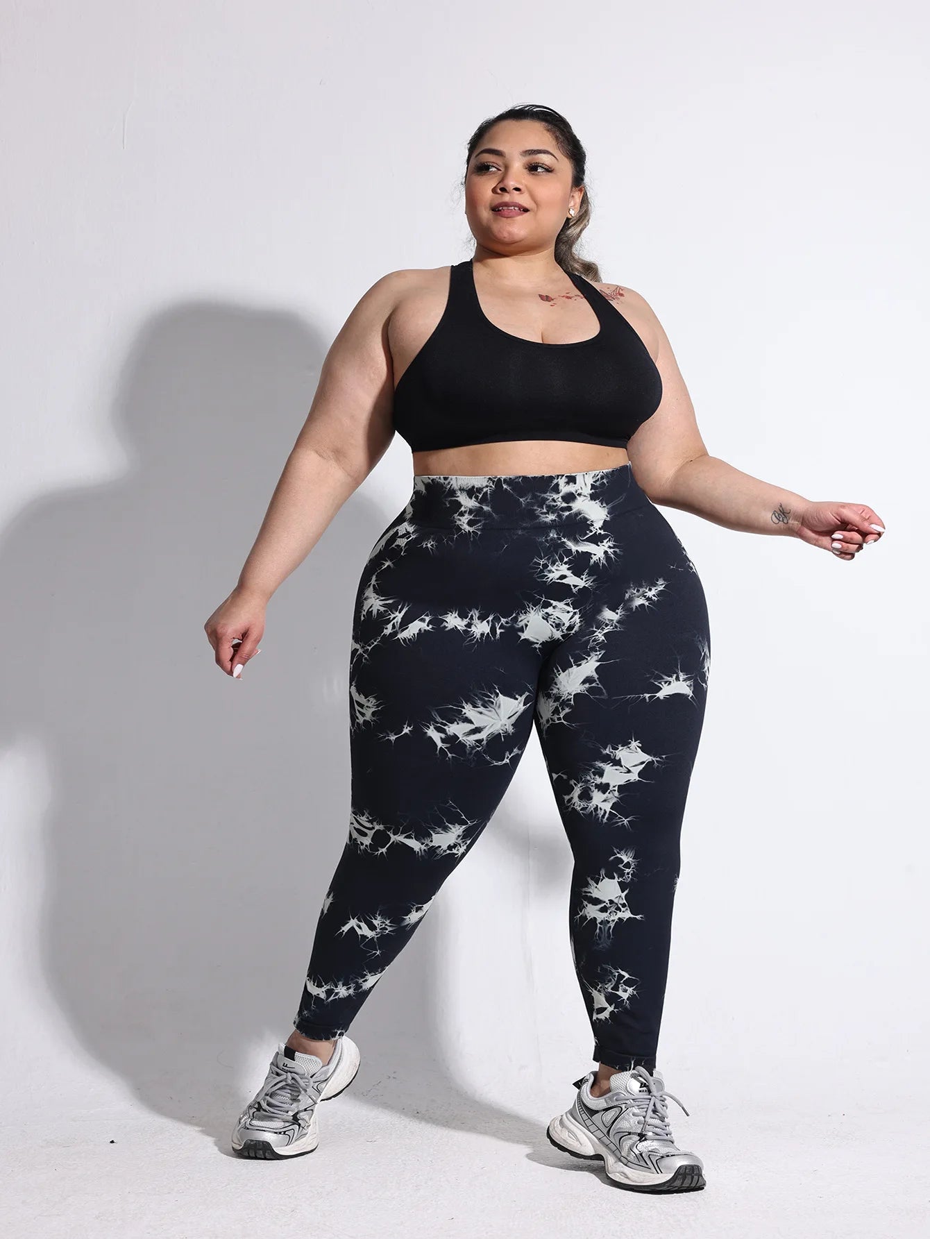 European American Plus-size Yoga Leggings Spandex/Nylon High Quality Yoga Leggings for Women Workout Clothes for Women