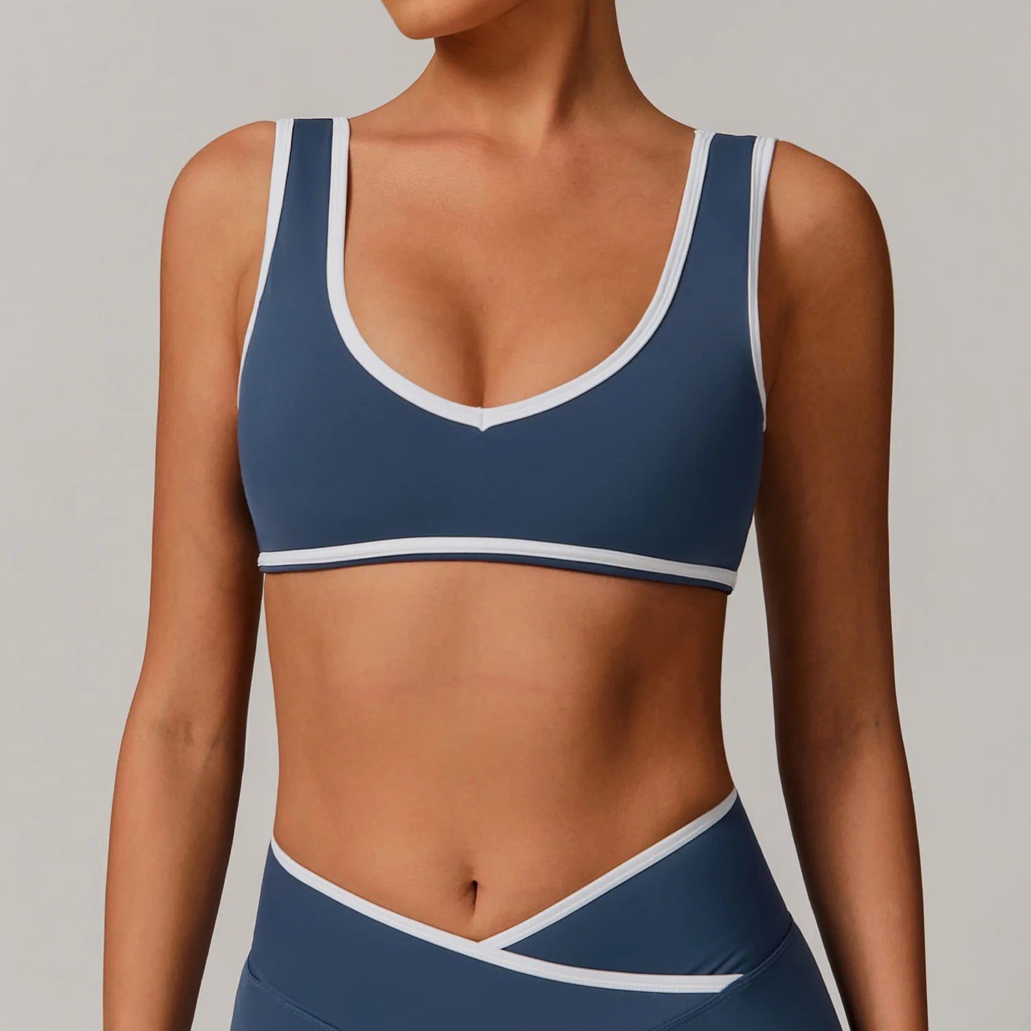 Sports Bra Seamless Ribbed Yoga Bra Women Spaghetti Strap V Neck Padded High Elasticity Fitness Workout Crop Top